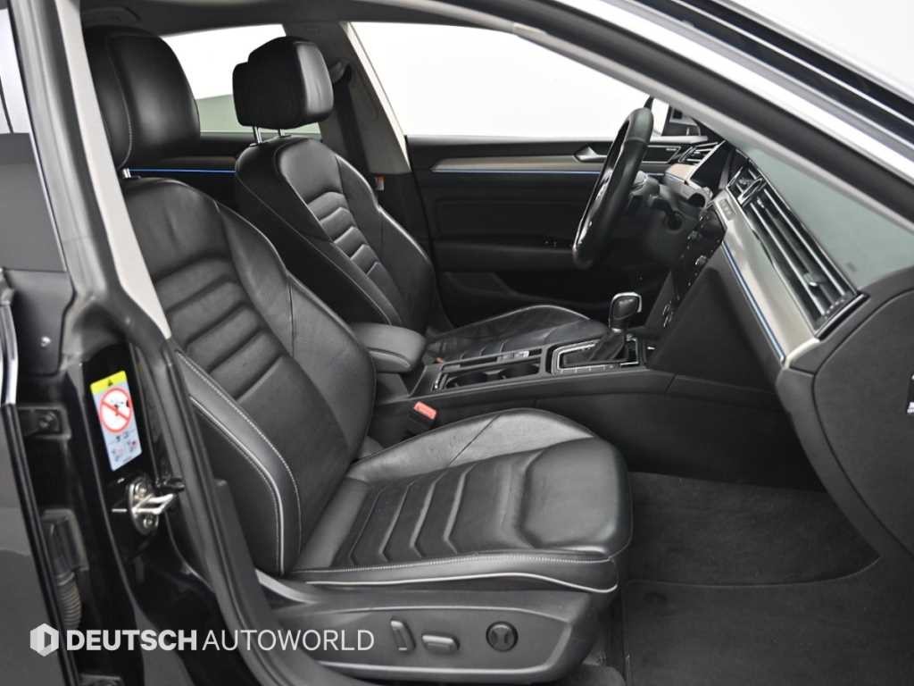 폭스바겐 아테온 2.0 TDI 엘레강스 프레스티지 이미지 10