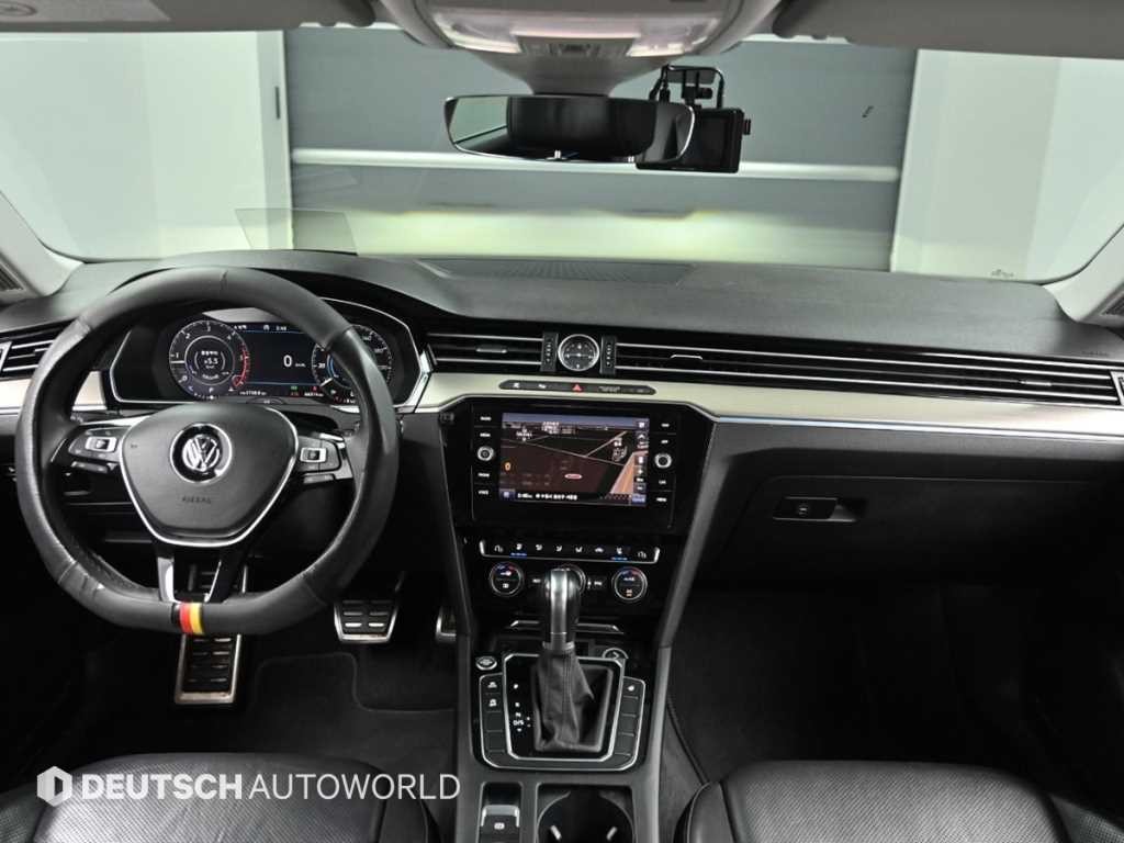 폭스바겐 아테온 2.0 TDI 엘레강스 프레스티지 이미지 7