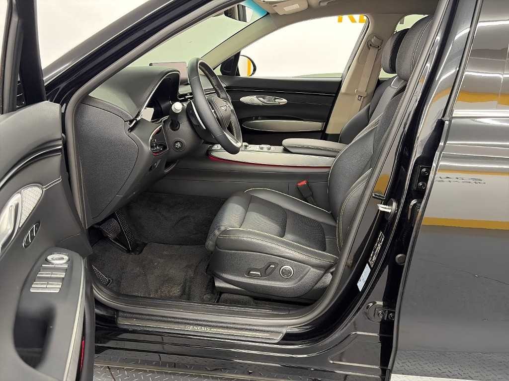 제네시스 GV70 일렉트리파이드 GV70 e-AWD 이미지 11