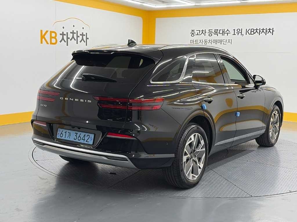 제네시스 GV70 일렉트리파이드 GV70 e-AWD 이미지 4