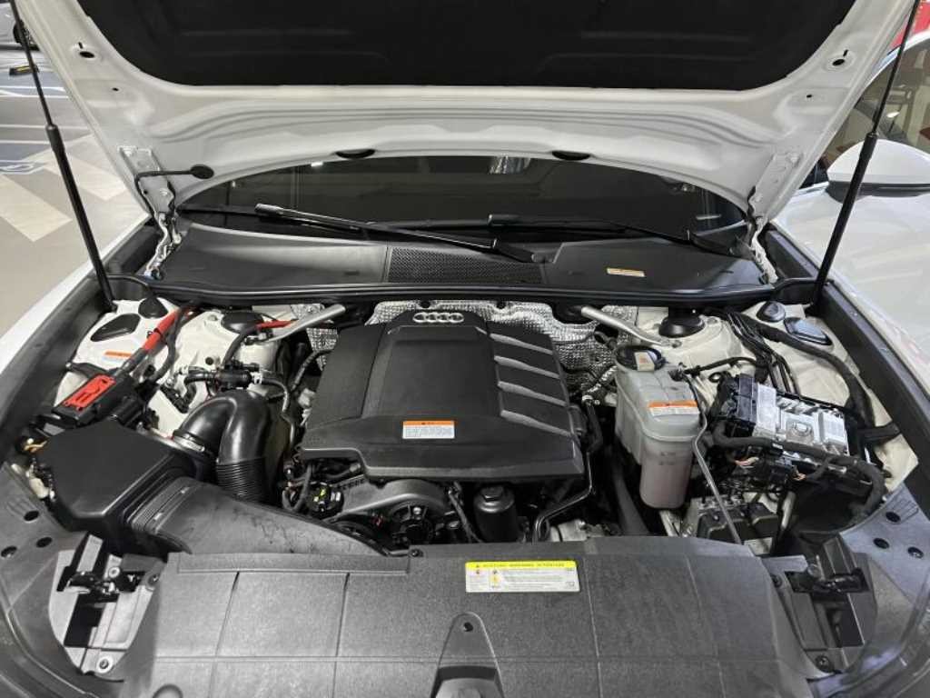아우디 A6 A6 (C8) 45 TFSI 콰트로 프리미엄 이미지 18