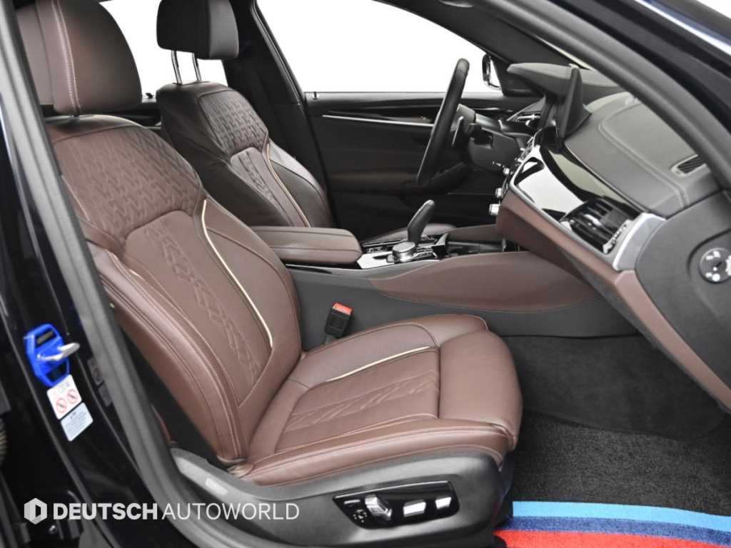 BMW 5시리즈 5시리즈 (G30) 530i M 스포츠 이미지 10