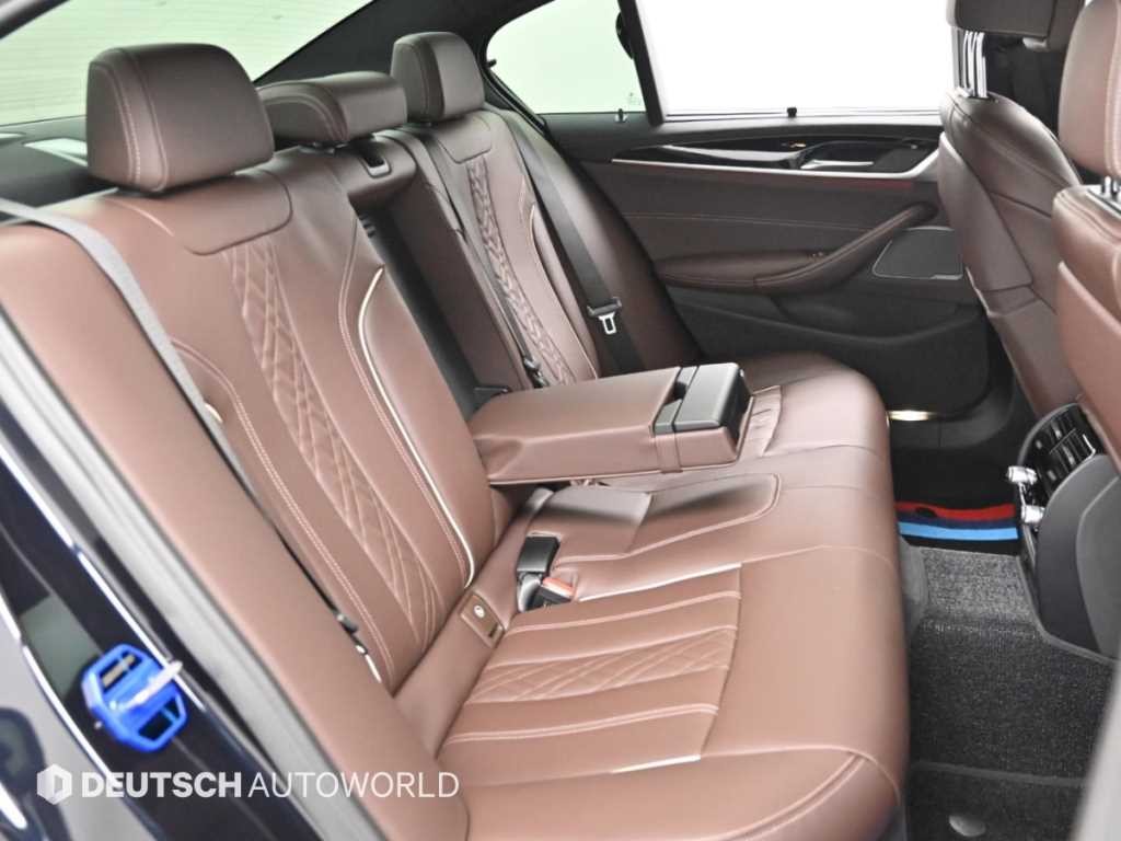 BMW 5시리즈 5시리즈 (G30) 530i M 스포츠 이미지 12