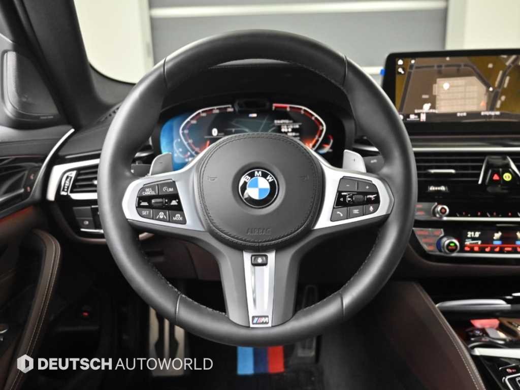 BMW 5시리즈 5시리즈 (G30) 530i M 스포츠 이미지 13
