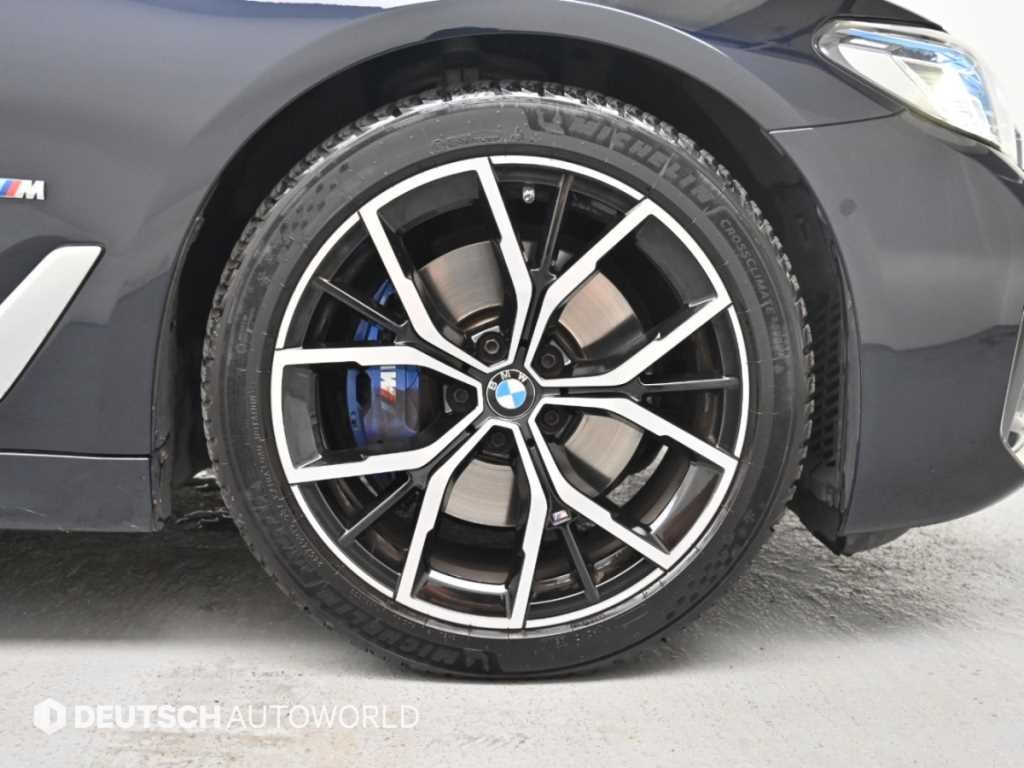 BMW 5시리즈 5시리즈 (G30) 530i M 스포츠 이미지 5