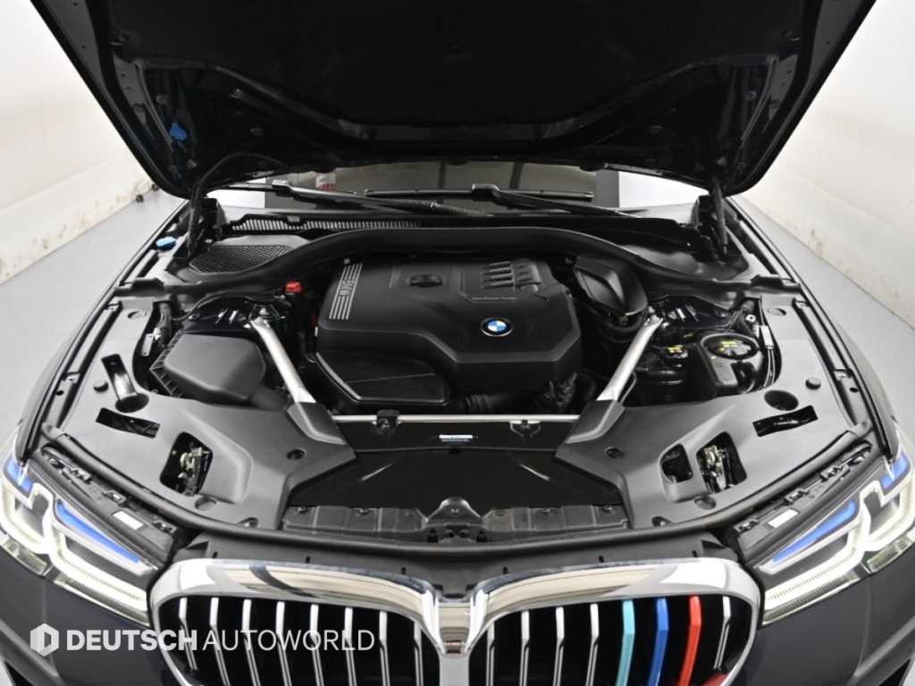 BMW 5시리즈 5시리즈 (G30) 530i M 스포츠 이미지 6