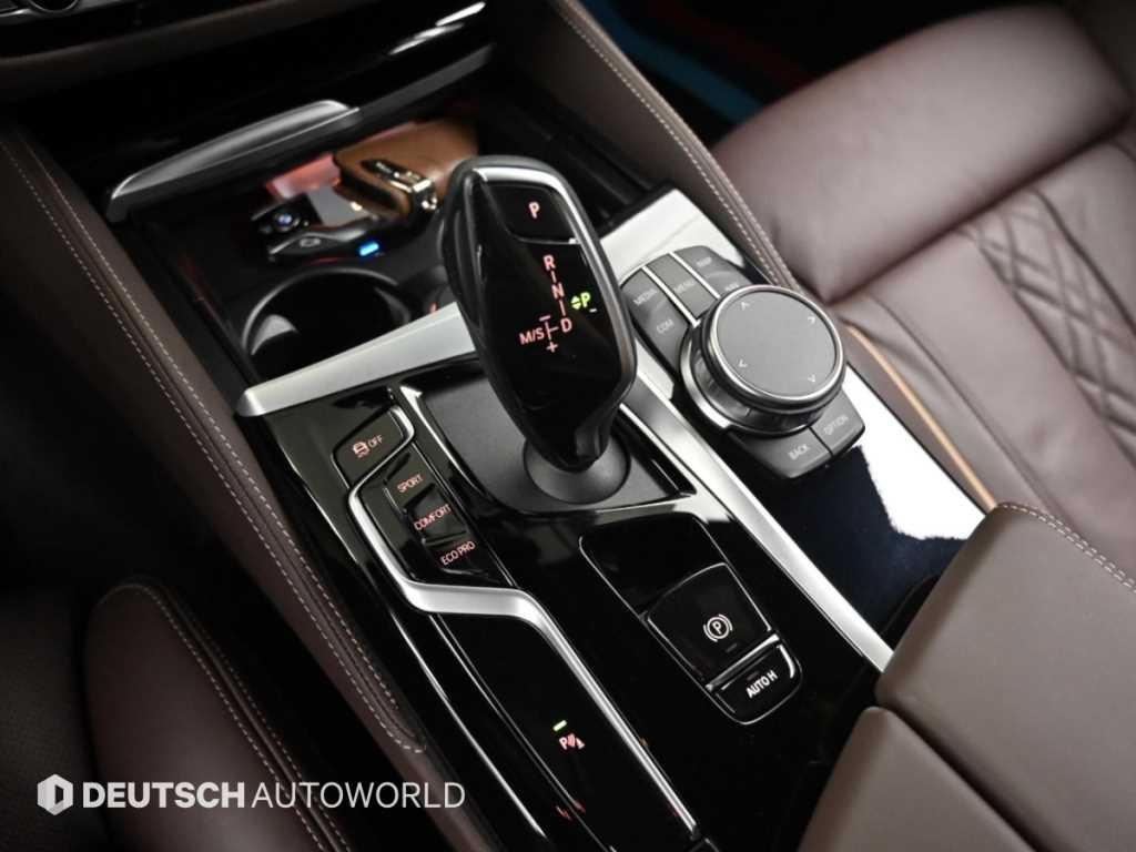 BMW 5시리즈 5시리즈 (G30) 530i M 스포츠 이미지 9