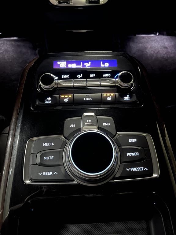 제네시스 EQ900 3.8 GDI AWD 프리미엄 럭셔리 이미지 16