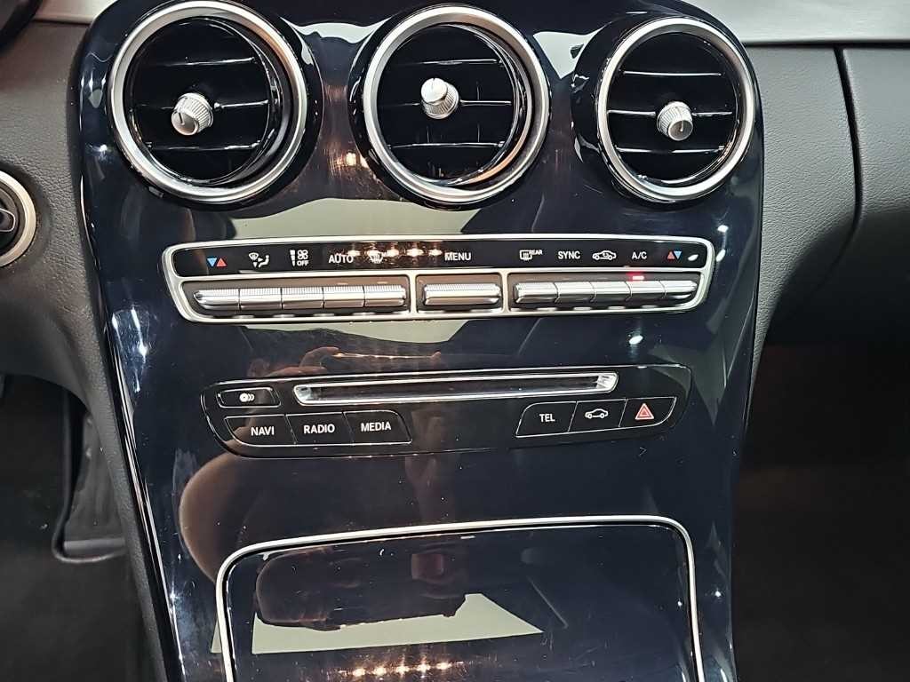 벤츠 C 클래스 C클래스 W205 C220 d 아방가르드 이미지 10