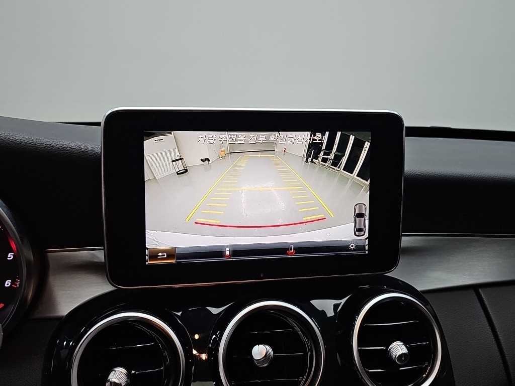 벤츠 C 클래스 C클래스 W205 C220 d 아방가르드 이미지 15