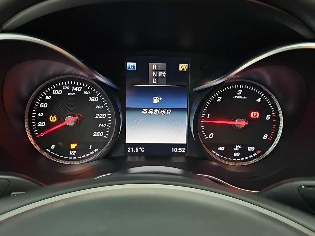 벤츠 C 클래스 C클래스 W205 C220 d 아방가르드 이미지 6