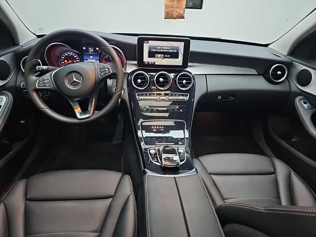 벤츠 C 클래스 C클래스 W205 C220 d 아방가르드 이미지 7