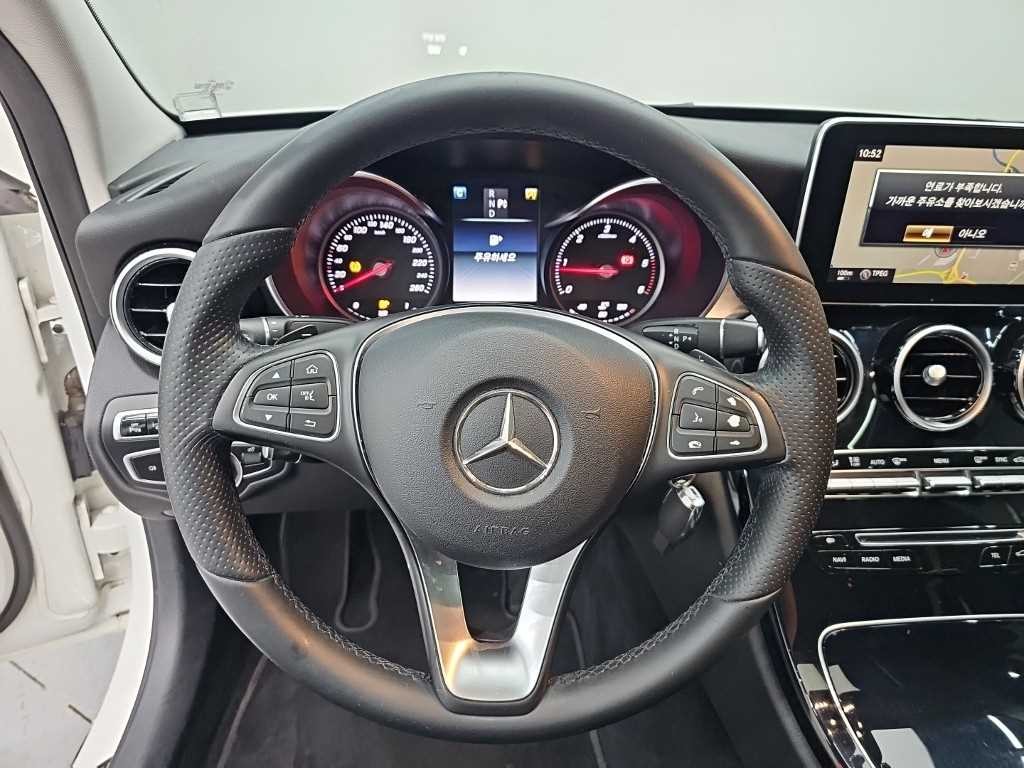 벤츠 C 클래스 C클래스 W205 C220 d 아방가르드 이미지 9