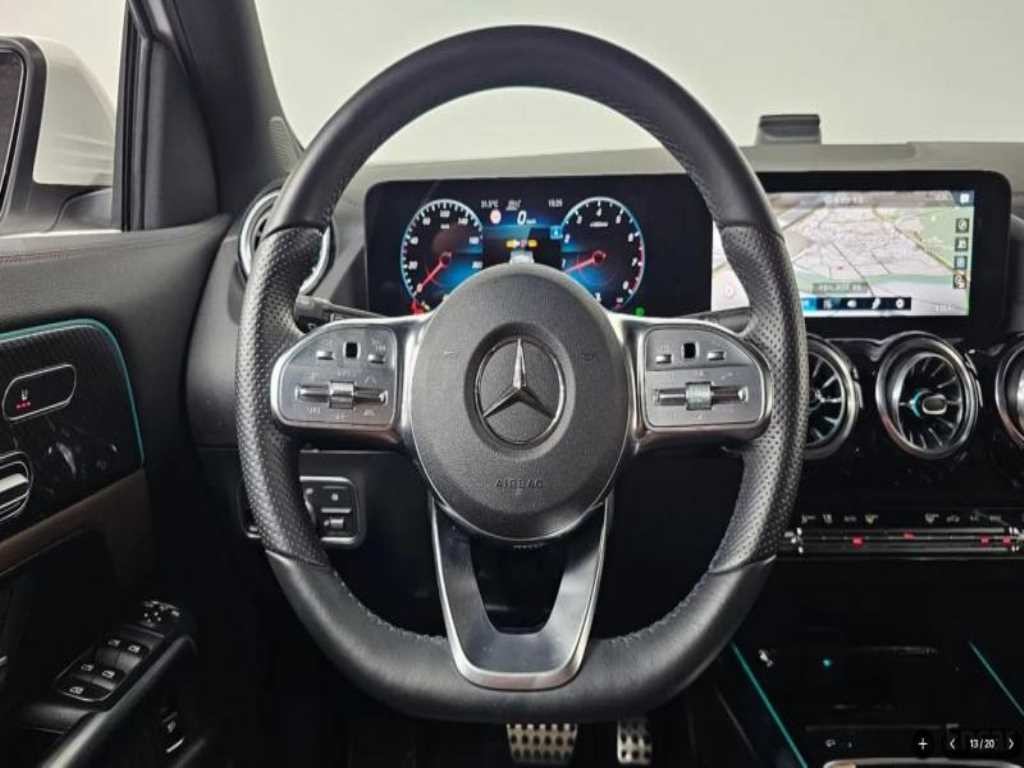 벤츠 GLA 클래스 GLA클래스 H247 GLA250 4MATIC 이미지 15