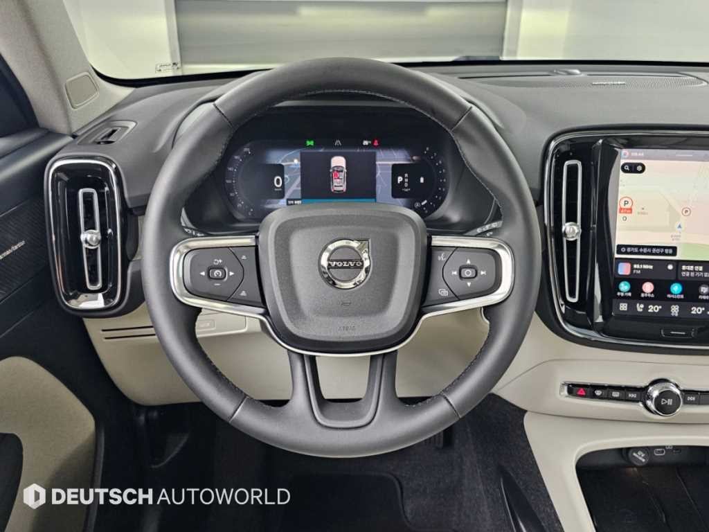 볼보 XC40 B4 AWD 울트라 브라이트 이미지 13