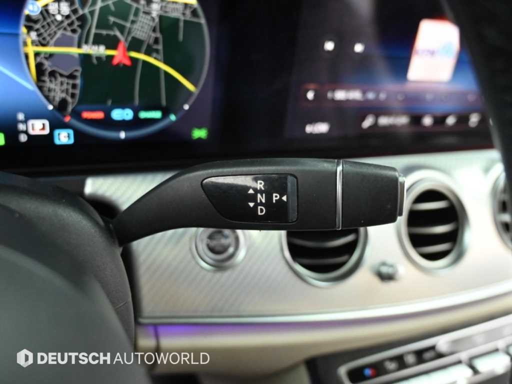 벤츠 E 클래스 E-클래스 W213 E350 4MATIC 아방가르드 이미지 9