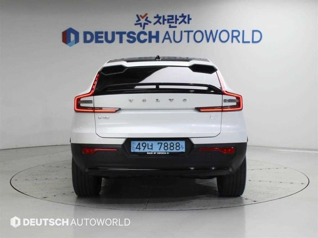 볼보 C40 리차지 트윈 얼티메이트 AWD 이미지 4