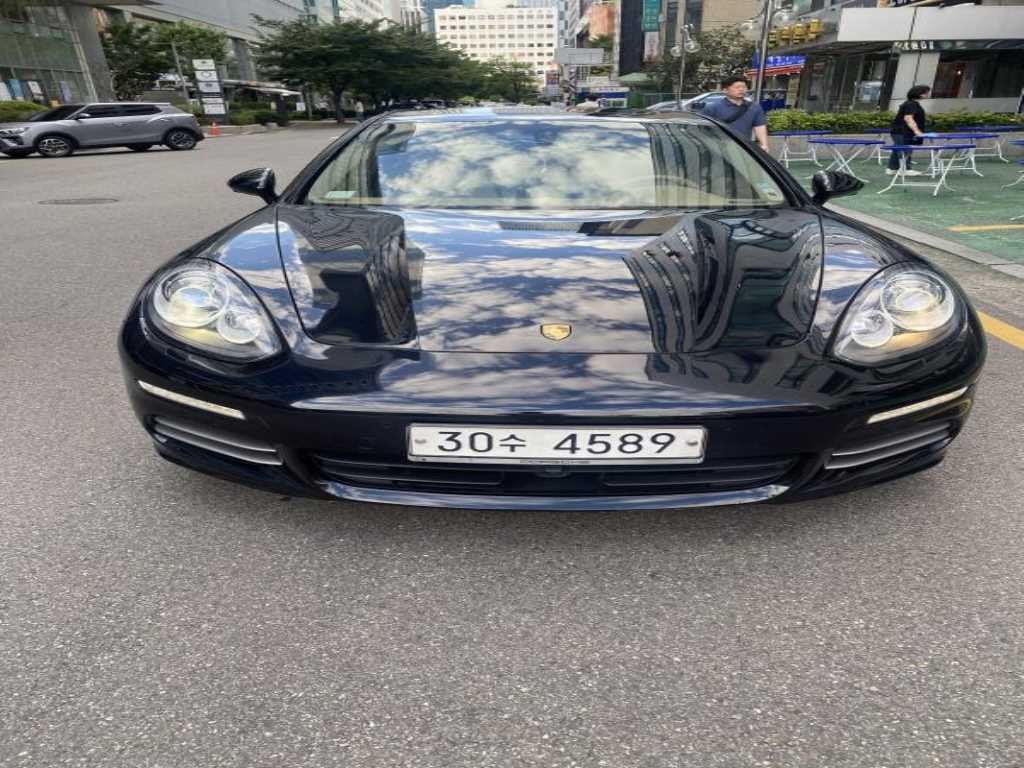 포르쉐 파나메라 3.6 AWD 이미지 1