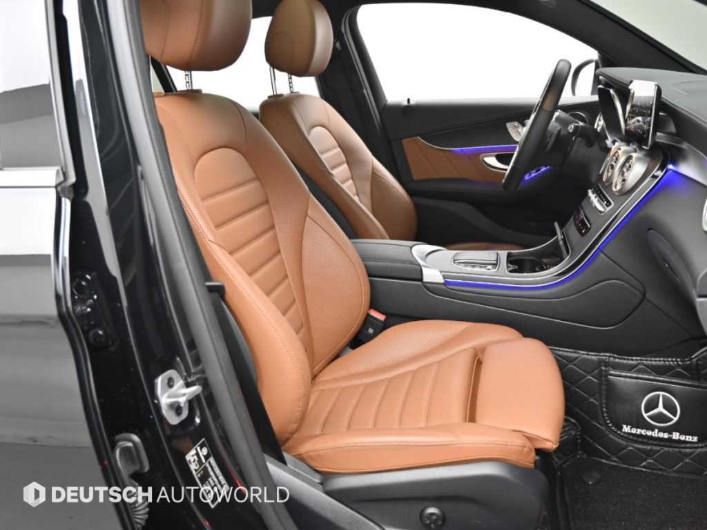 벤츠 GLC 클래스 GLC클래스 X253 GLC 300 4MATIC 쿠페 이미지 10