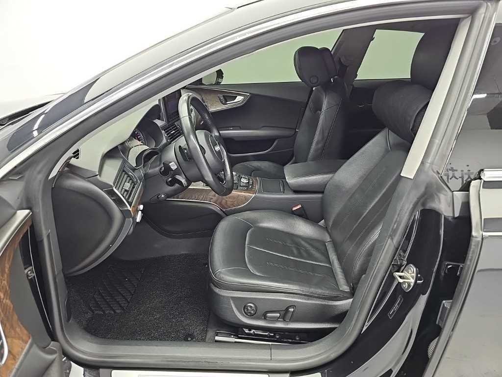 아우디 A7 3.0 TDI 콰트로 다이나믹 이미지 11