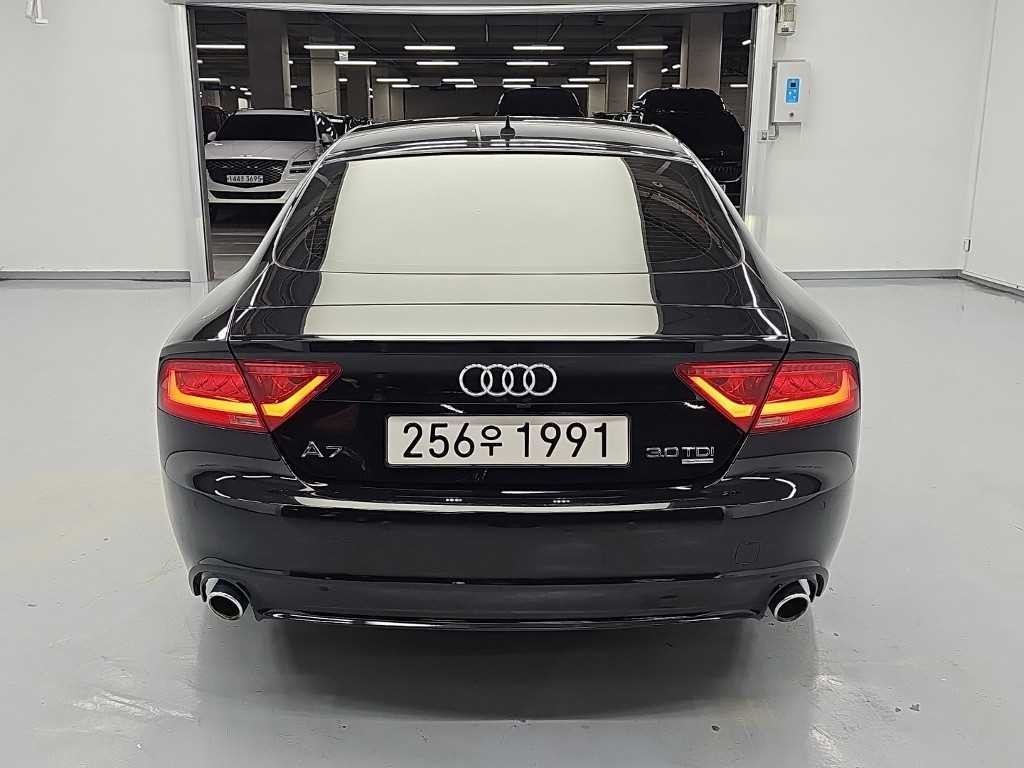 아우디 A7 3.0 TDI 콰트로 다이나믹 이미지 3