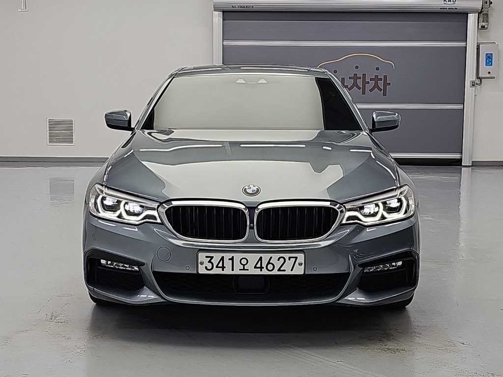 BMW 5시리즈 5시리즈 (G30) 520d xDrive M 스포츠 플러스 이미지 2