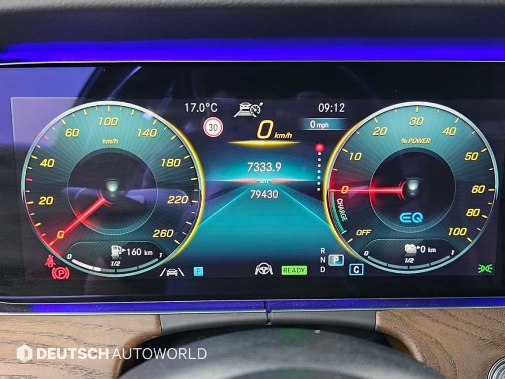벤츠 E 클래스 E-클래스 W213 E300e 4MATIC 익스클루시브 이미지 8
