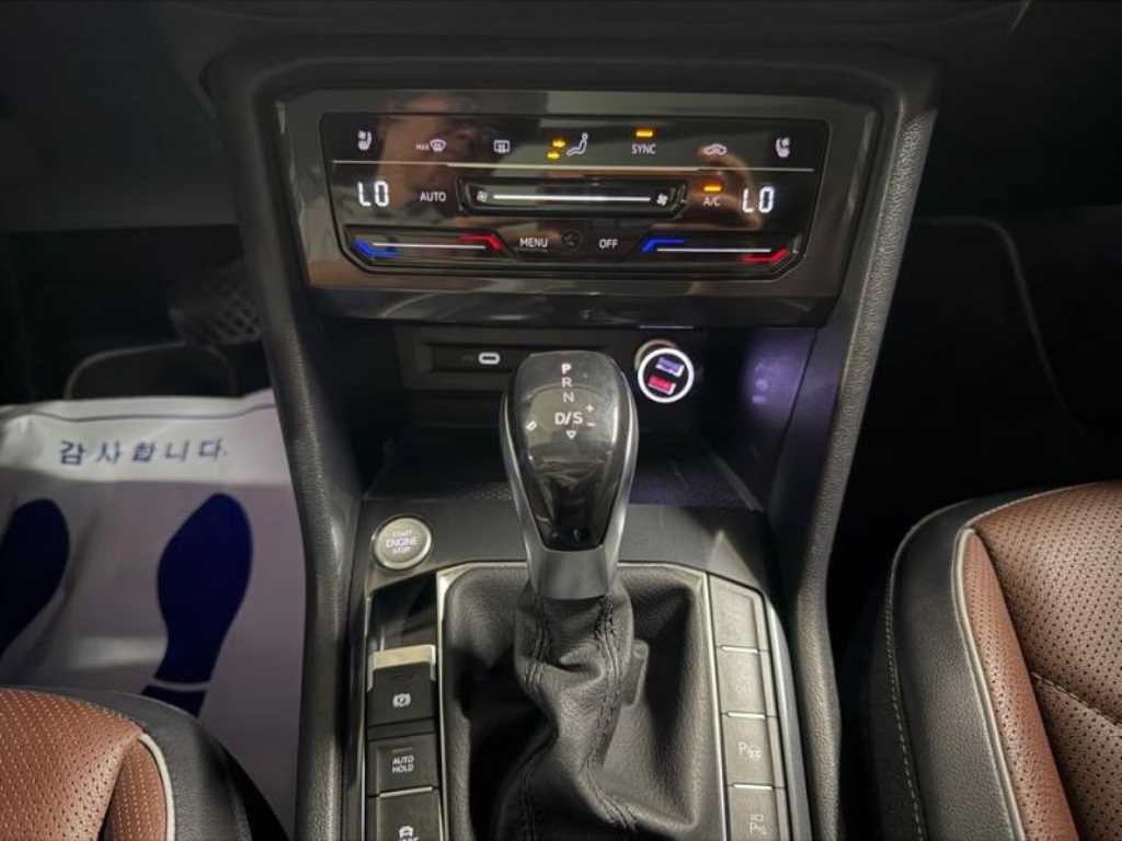폭스바겐 티구안 티구안 올스페이스 2.0 TSI 프레스티지 이미지 12
