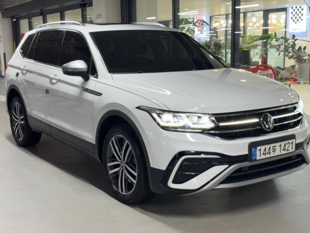 폭스바겐 티구안 티구안 올스페이스 2.0 TSI 프레스티지 이미지 2