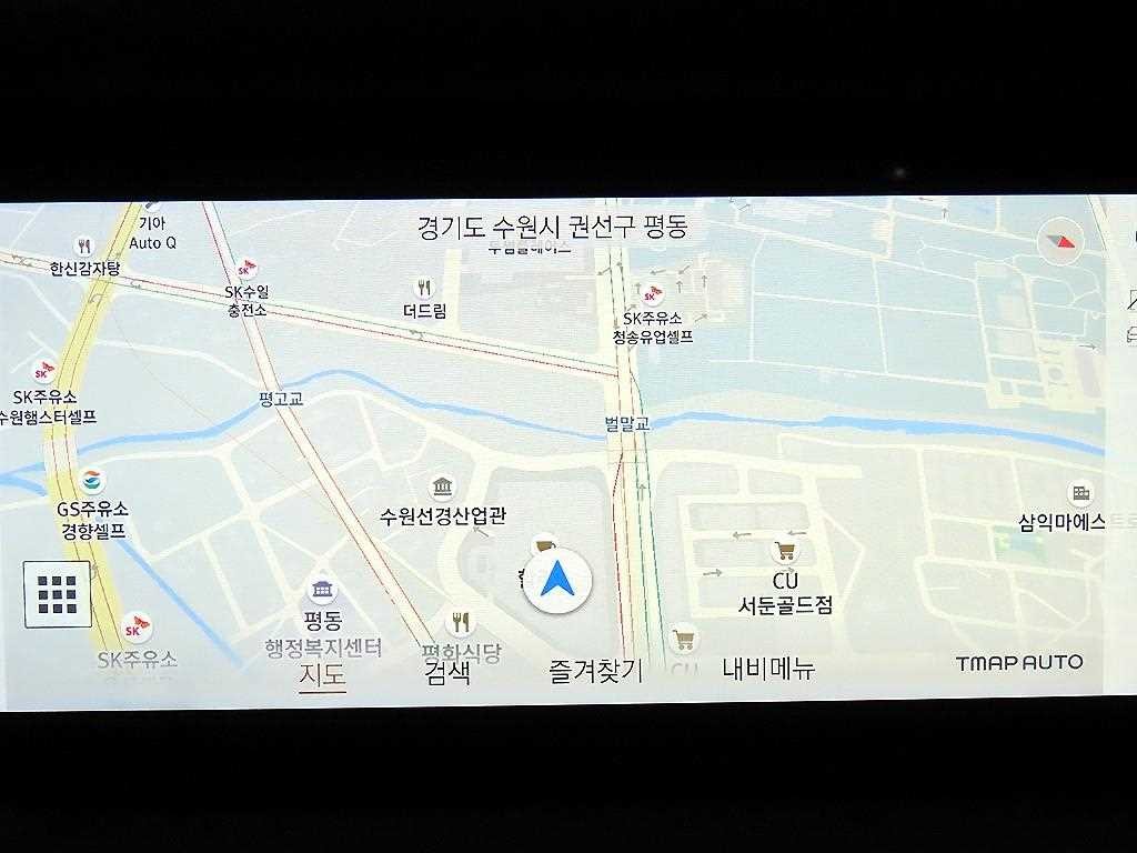 랜드로버 디펜더 디펜더 (L663) D240 S 이미지 15