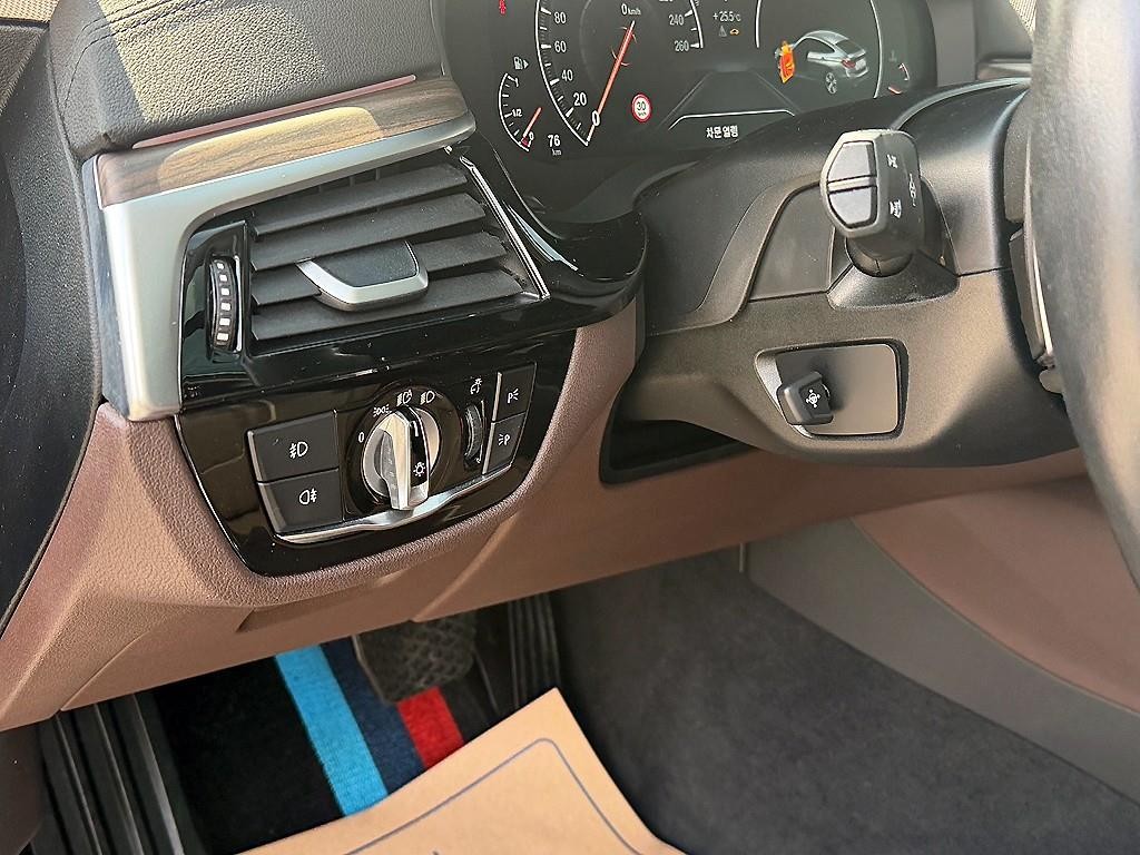 BMW 그란투리스모 6시리즈 GT (G32) 640I XDRIVE 럭셔리 이미지 13