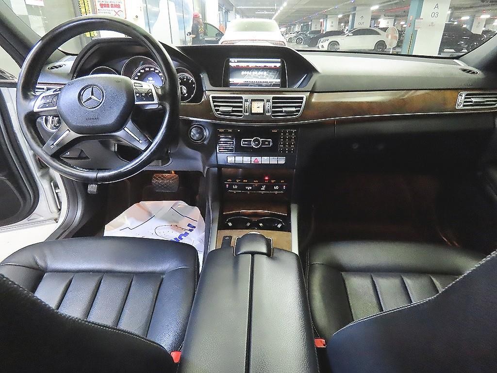 벤츠 E 클래스 E-클래스 W212 E300 아방가르드 이미지 10