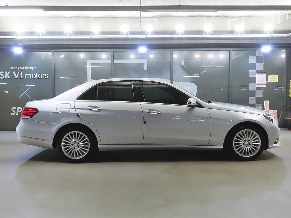 벤츠 E 클래스 E-클래스 W212 E300 아방가르드 이미지 3