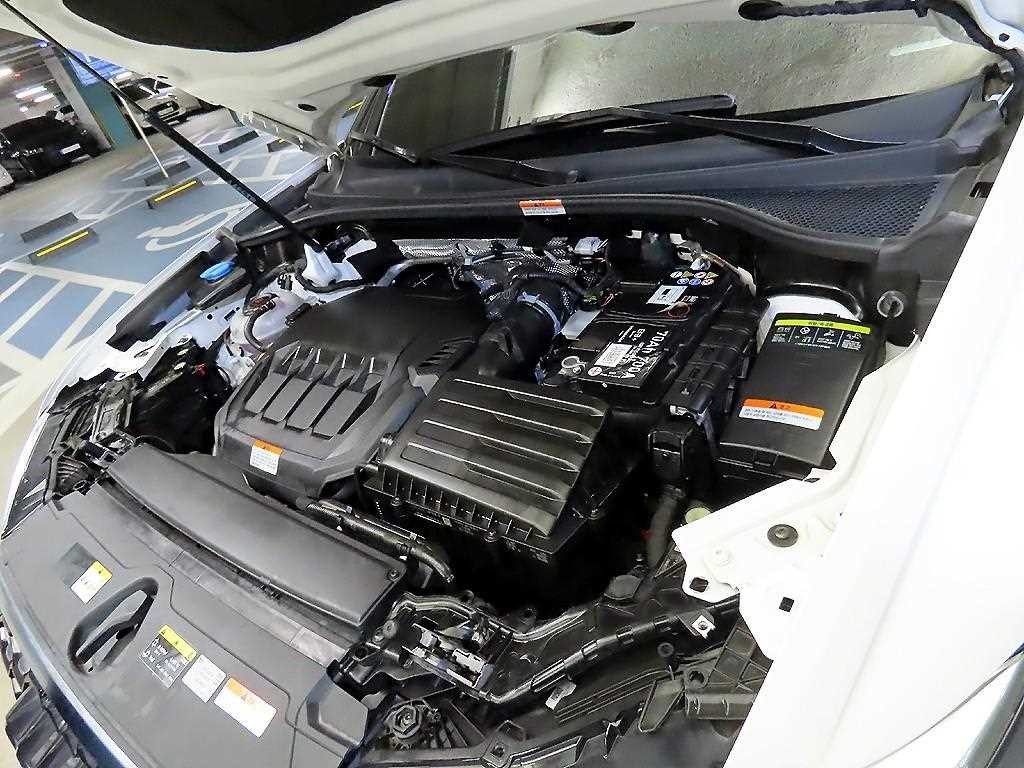 아우디 Q3 Q3 (F3) 40 TFSI 스포트백 콰트로 프리미엄 이미지 19