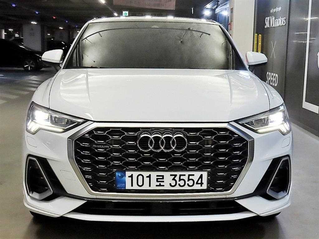아우디 Q3 Q3 (F3) 40 TFSI 스포트백 콰트로 프리미엄 이미지 2