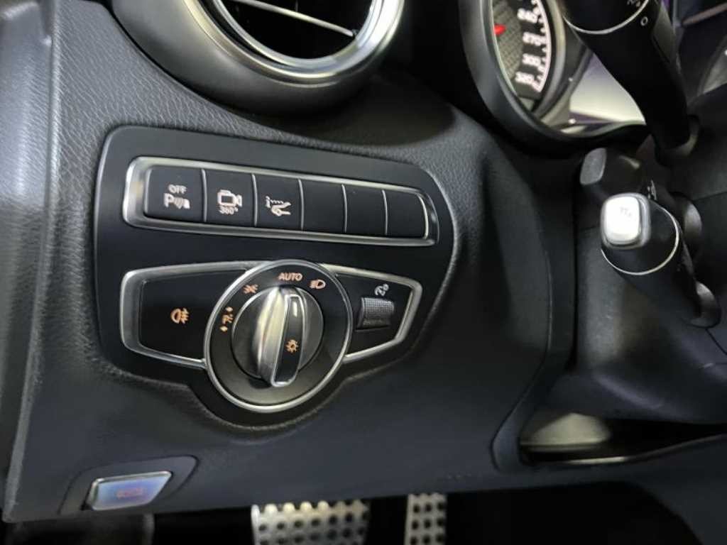 벤츠 C 클래스 C클래스 W205 C63 AMG 카브레올레 이미지 14