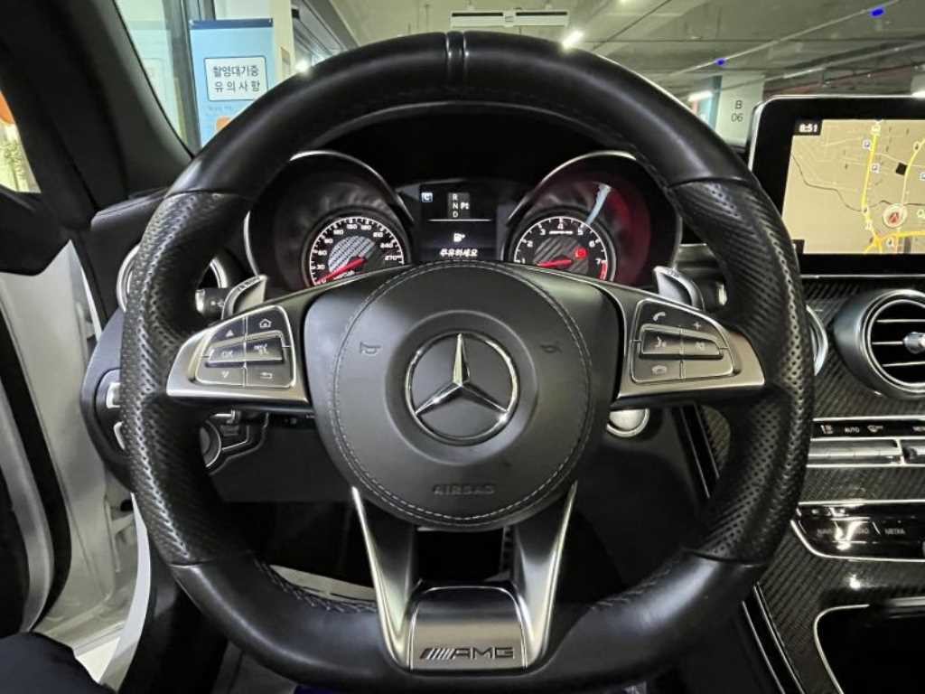 벤츠 C 클래스 C클래스 W205 C63 AMG 카브레올레 이미지 18