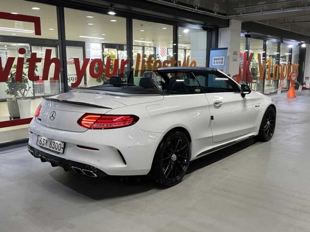 벤츠 C 클래스 C클래스 W205 C63 AMG 카브레올레 이미지 4