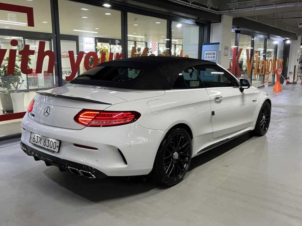 벤츠 C 클래스 C클래스 W205 C63 AMG 카브레올레 이미지 9