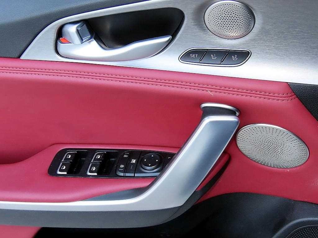 기아 스팅어 가솔린 3.3 터보 2WD GT 이미지 12