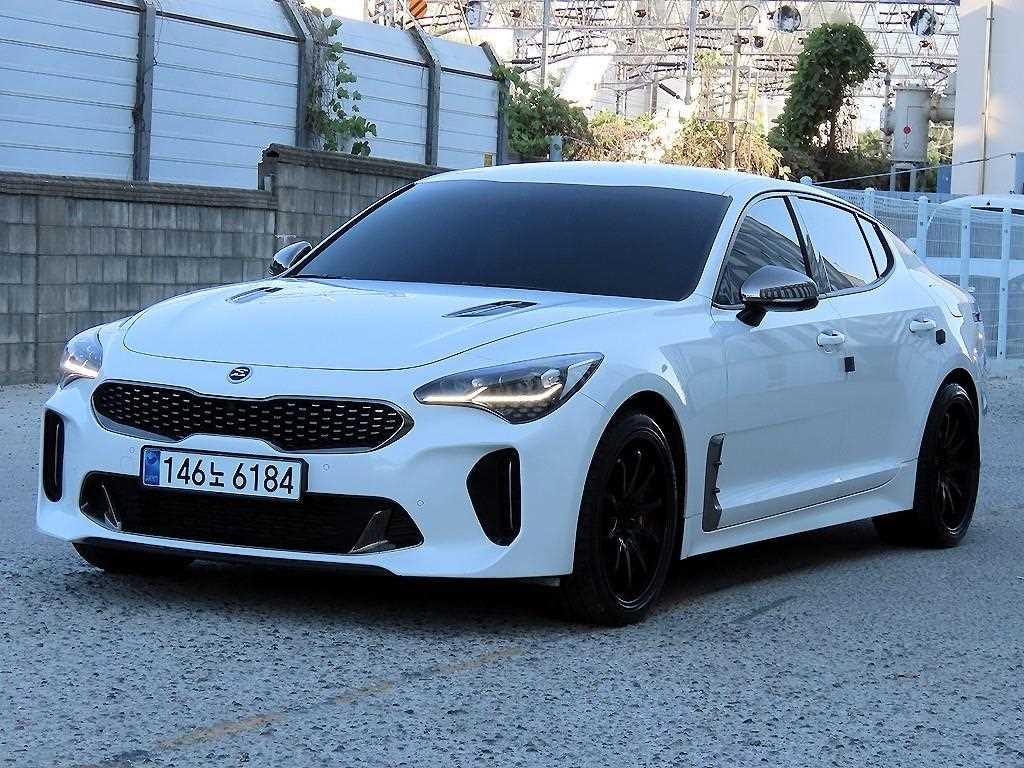 기아 스팅어 가솔린 3.3 터보 2WD GT 이미지 2