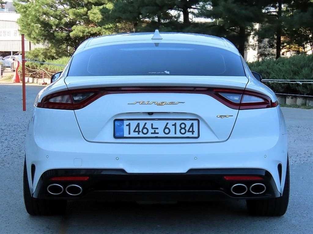 기아 스팅어 가솔린 3.3 터보 2WD GT 이미지 4