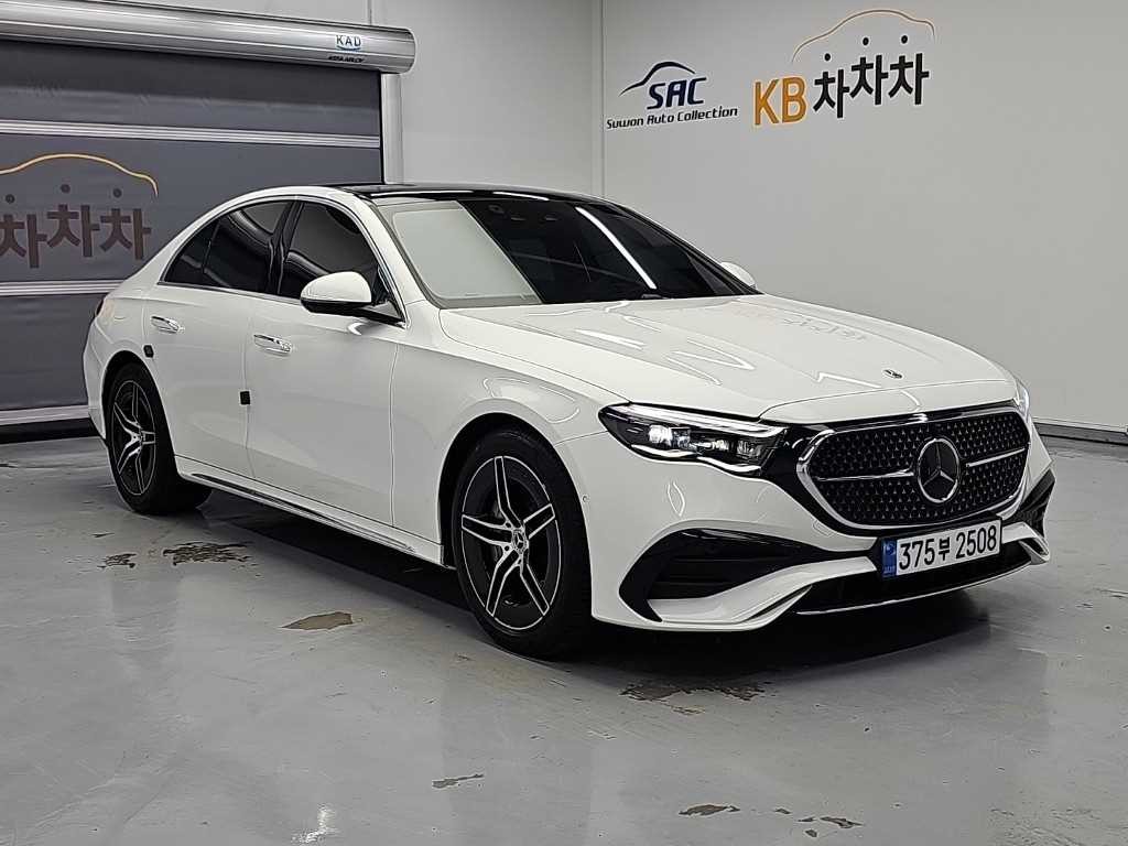 벤츠 E 클래스 E-클래스 W214 E300 4MATIC AMG Line 이미지 4