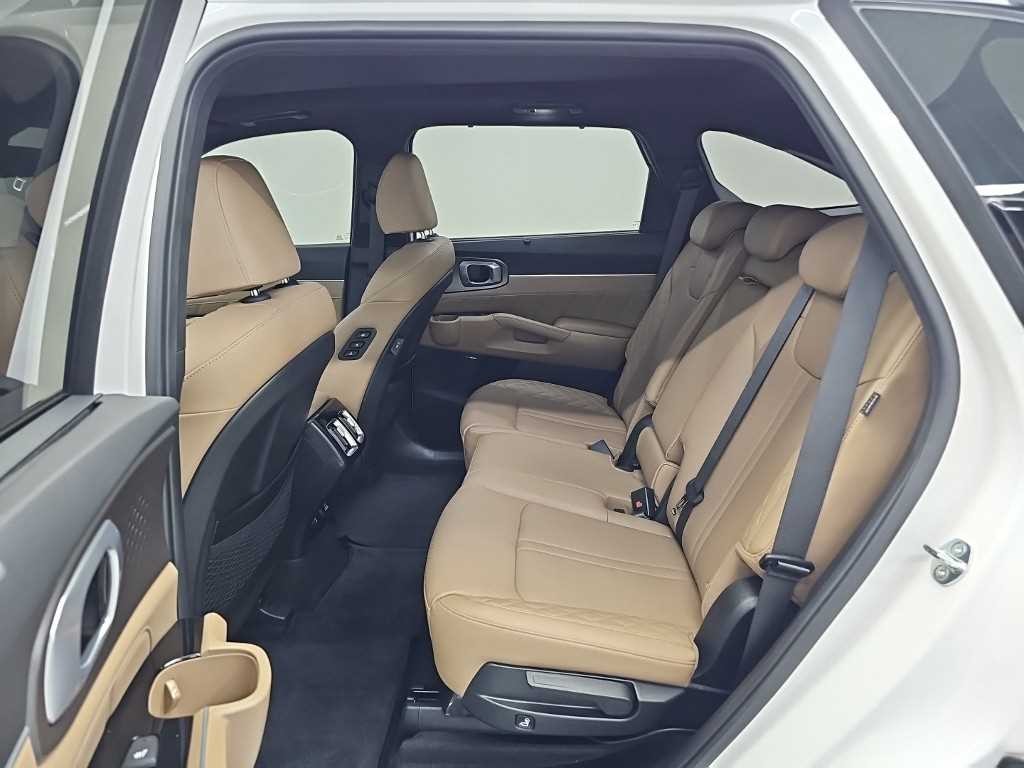 기아 쏘렌토 더 뉴 쏘렌토 4세대 디젤 2.2 4WD 시그니처 그래비티 이미지 12