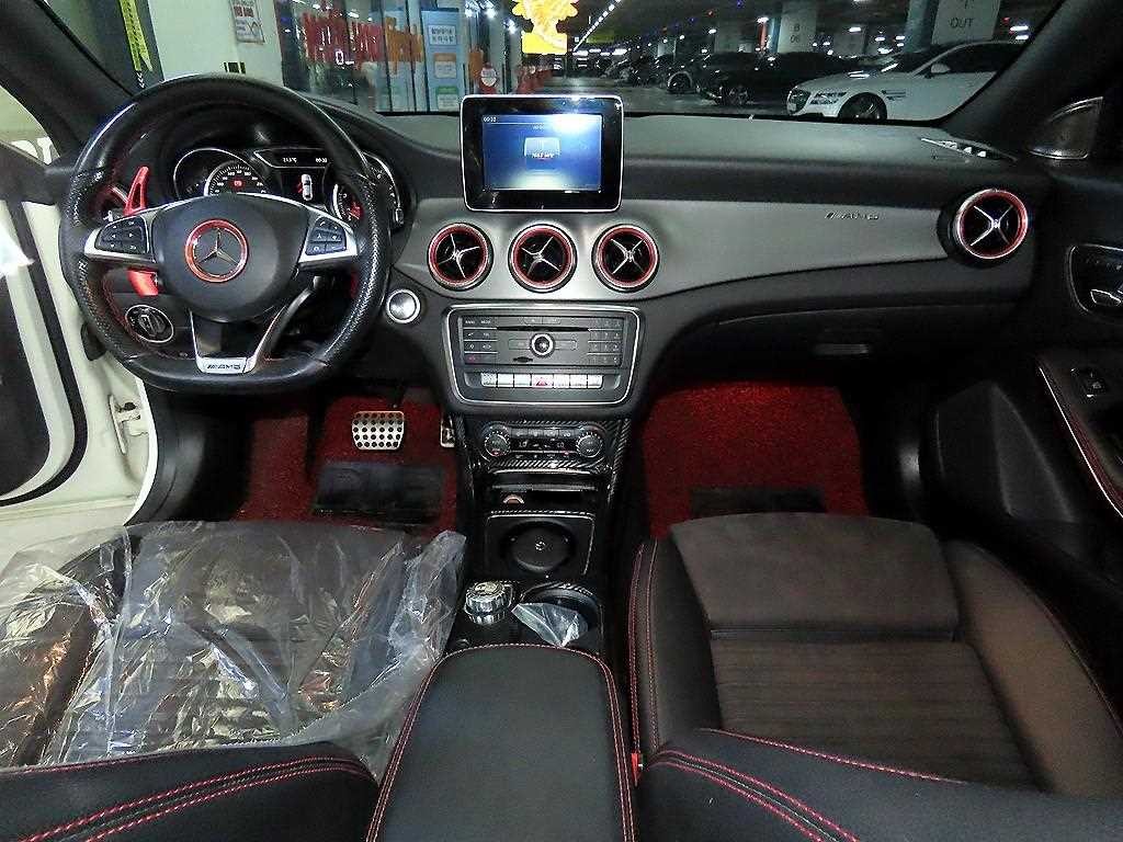 벤츠 CLA 클래스 CLA클래스 CLA 220 AMG LINE 이미지 9