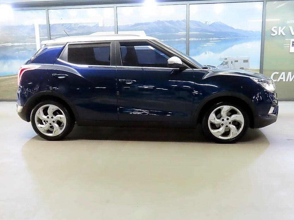 KG모빌리티(쌍용) 티볼리 가솔린 2WD 1.6 LX 이미지 3
