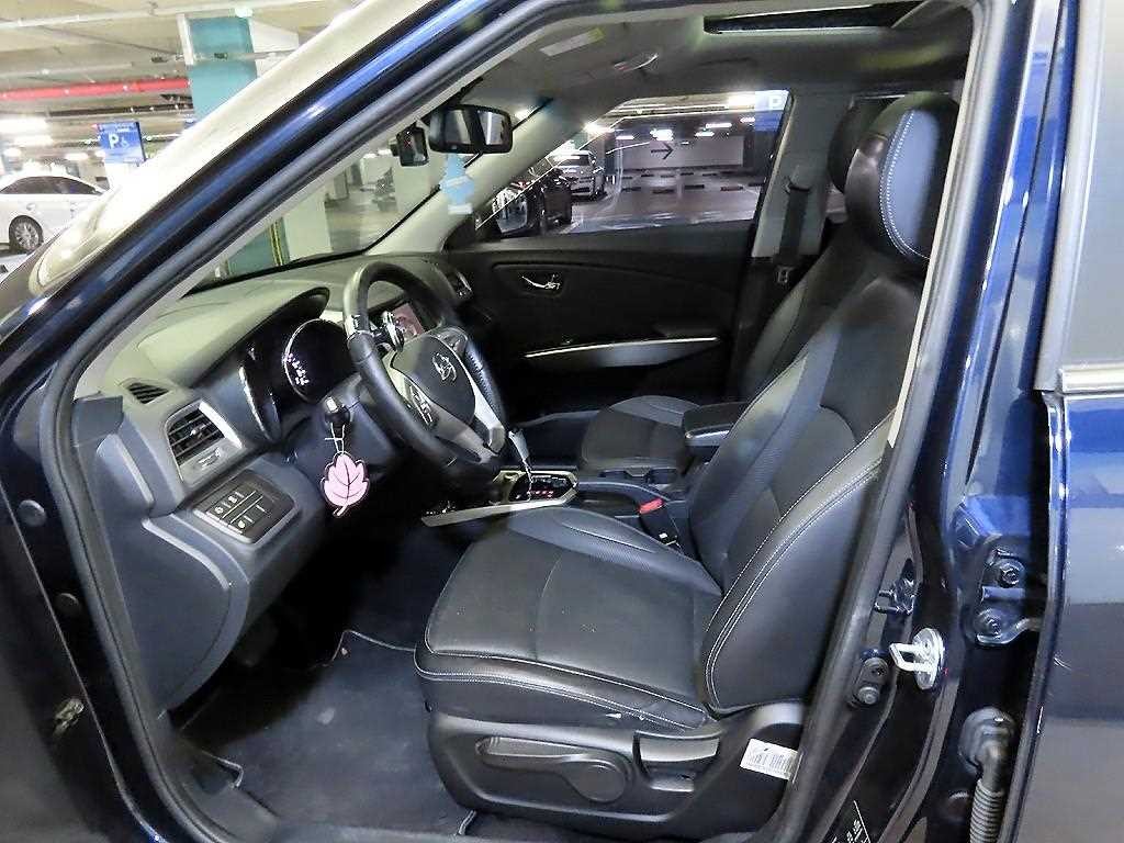 KG모빌리티(쌍용) 티볼리 가솔린 2WD 1.6 LX 이미지 6
