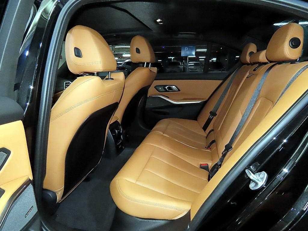 BMW 3시리즈 3시리즈 (G20) 320i 이미지 7