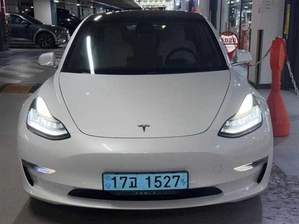 테슬라 모델 3 롱 레인지 이미지 3