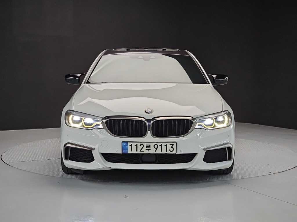 BMW 5시리즈 5시리즈 (G30) M550d xDrive 이미지 2